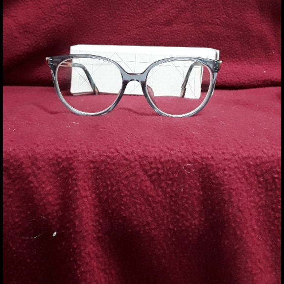 Tiffany & Co. Eyeglass Frames With RX - Picture 2 of 8